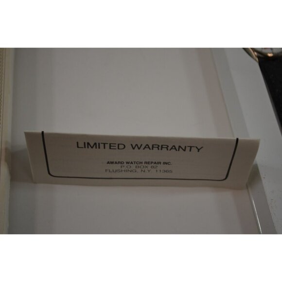 Ernie Keebler Elf Moving Hand Silver Tone Quartz Watch Original Box Vintage - Picture 7 of 8